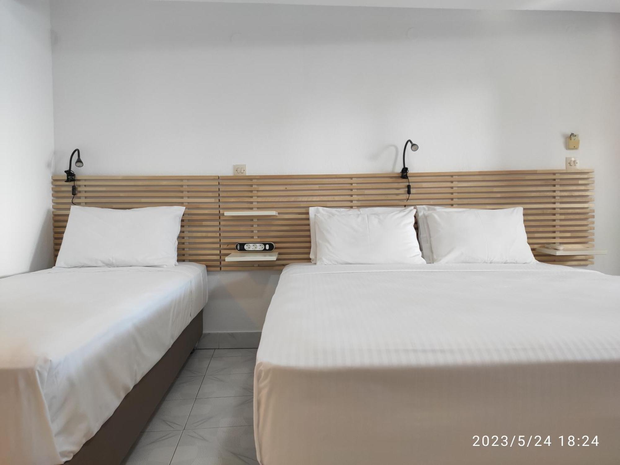 Para Thin Alos Inn Неос-Мармарас Экстерьер фото