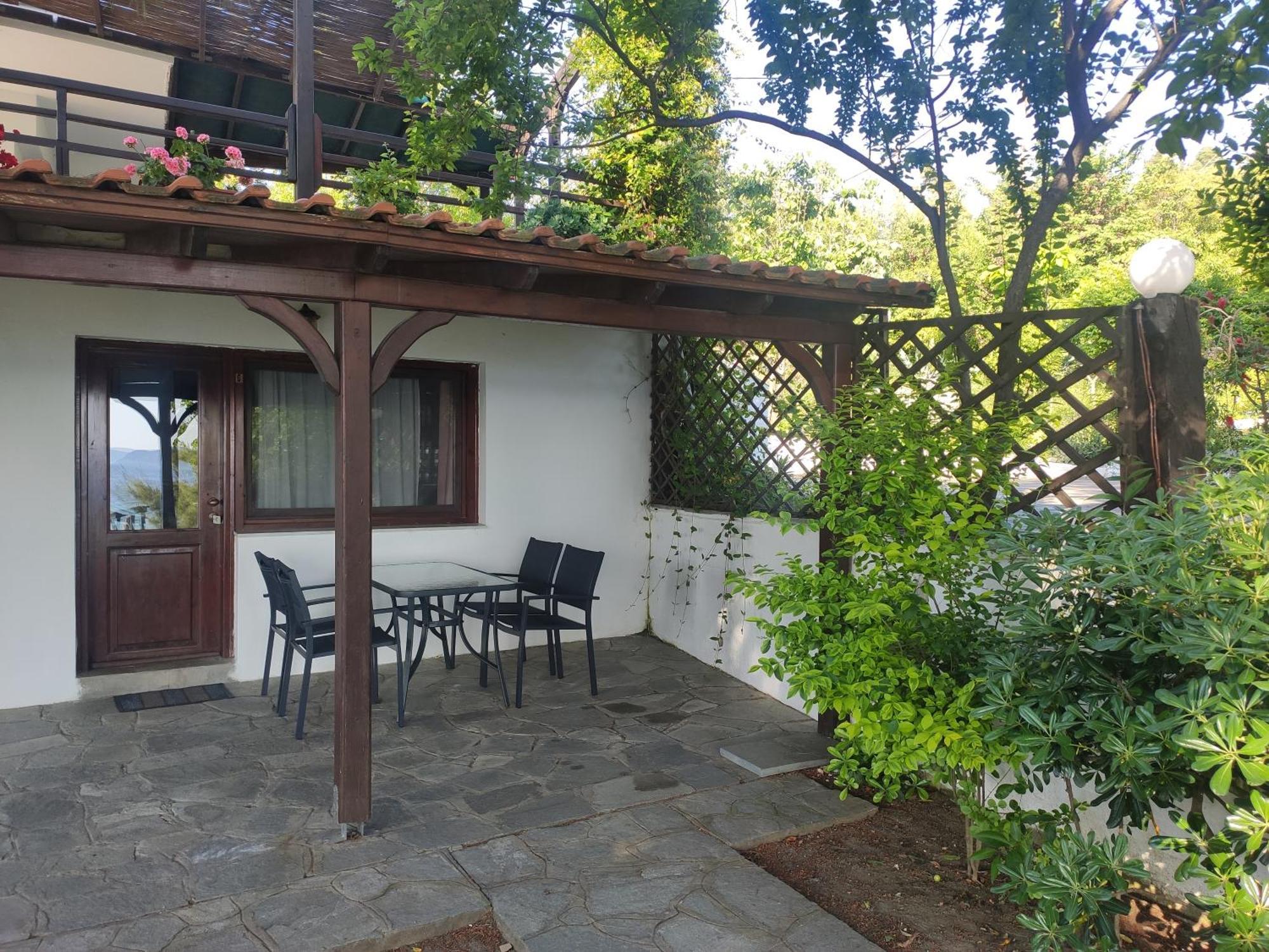 Para Thin Alos Inn Неос-Мармарас Экстерьер фото
